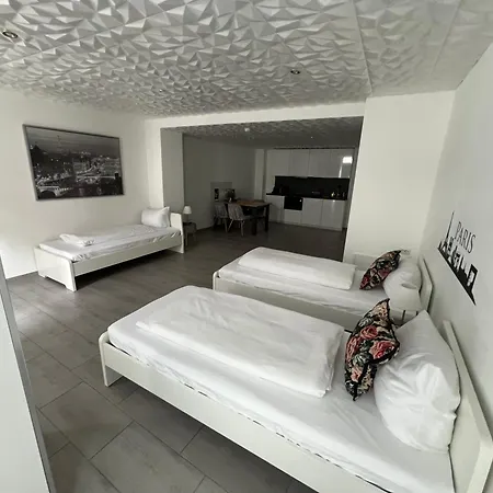 Wohnen Auf Zeit Mit E-ladesaeulen Monteure