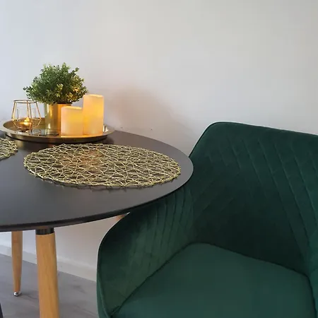 Wohnen Auf Zeit Mit E-ladesaeulen Monteure Appartamento *