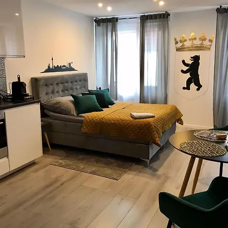 Wohnen Auf Zeit Mit E-ladesaeulen Monteure Appartamento