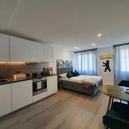 Wohnen Auf Zeit Mit E-ladesaeulen Monteure Appartamento *